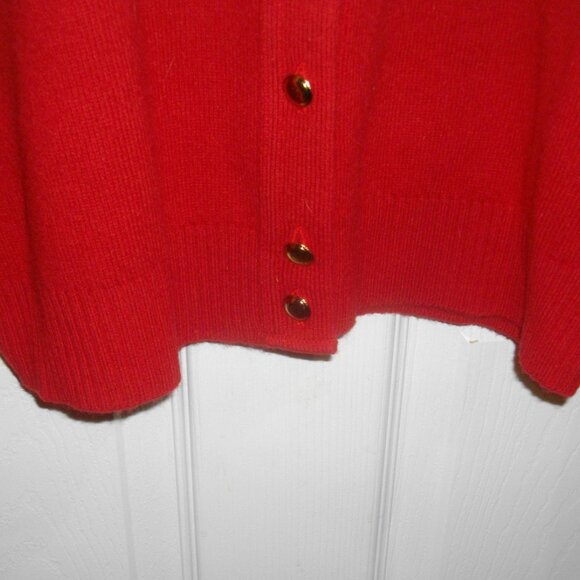 Pendleton women's red button up 100% wool cardigan. Large. - Picture 3 of 4
